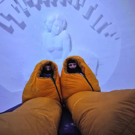 Snow 希尔科内斯