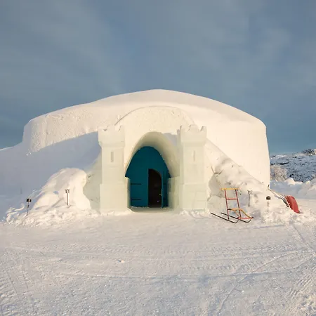 Snow Hotel